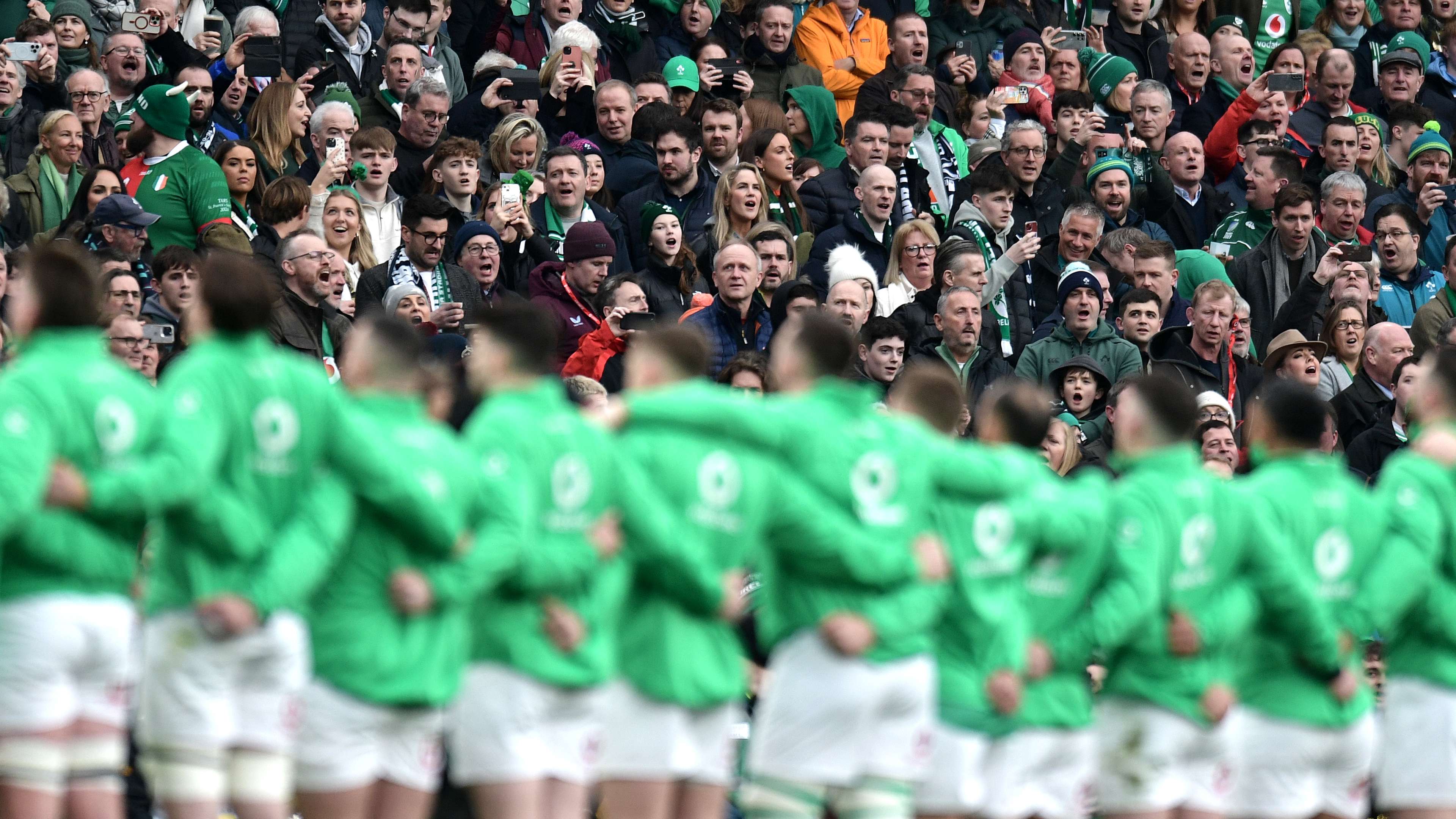 梅州客家足球俱樂部介紹.