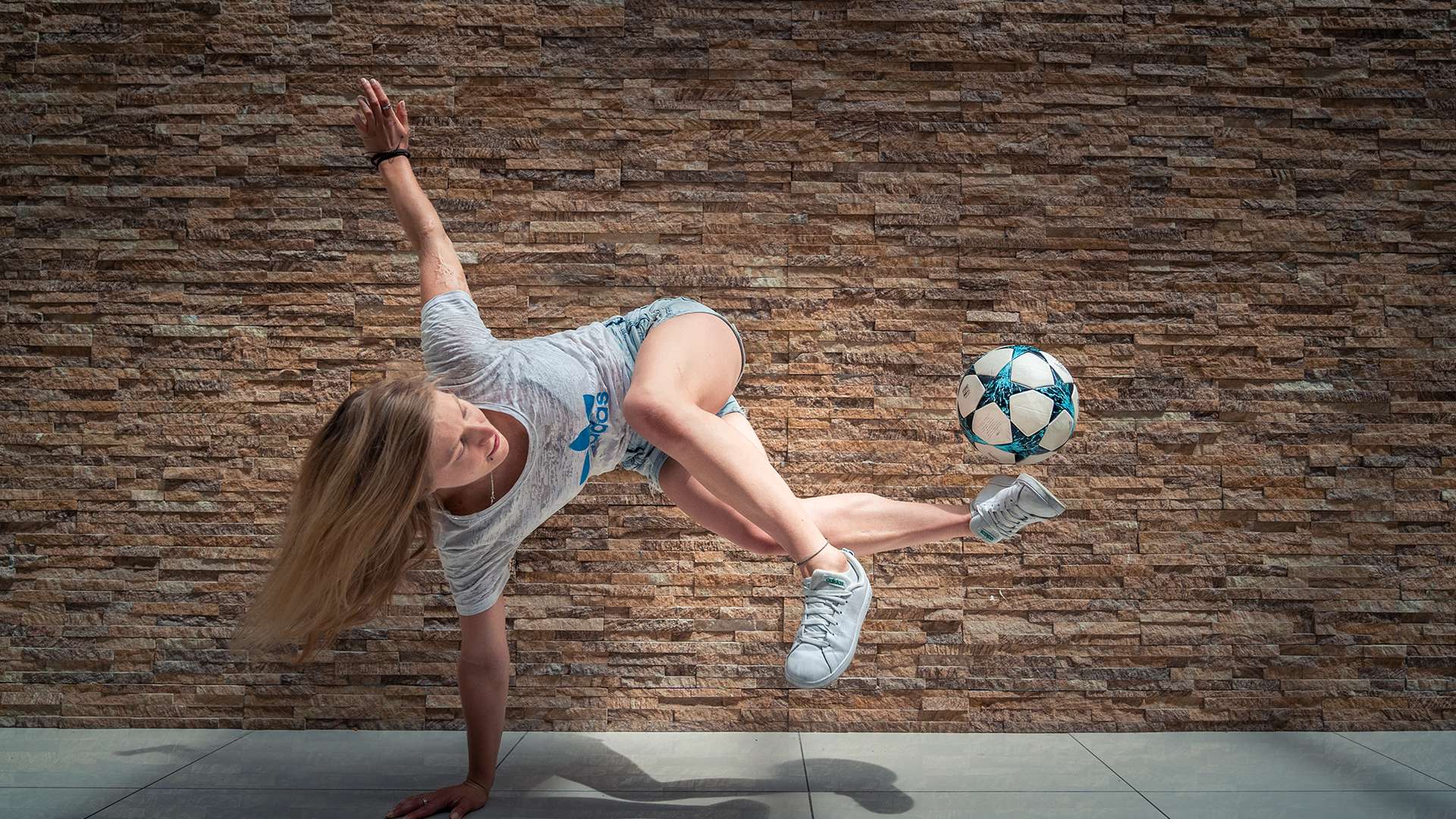 茵场上挥洒 茵场上挥洒